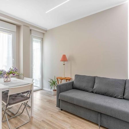 Bo13 -Crescenzago- Bright - Wifi - Elegant Apartment มิลาน ภายนอก รูปภาพ