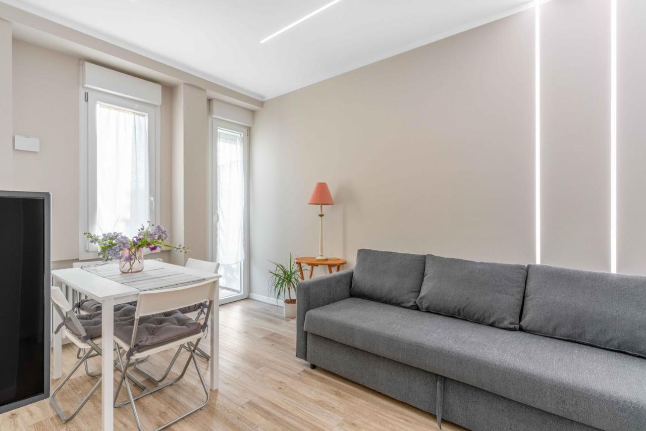 Bo13 -Crescenzago- Bright - Wifi - Elegant Apartment มิลาน ภายนอก รูปภาพ